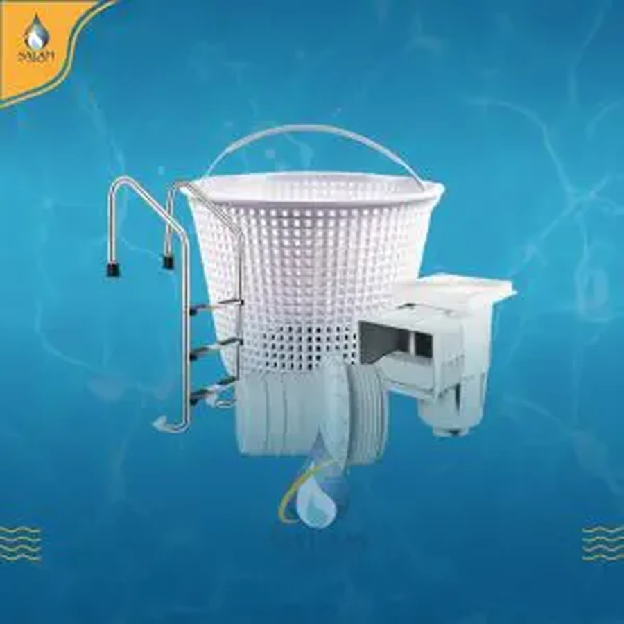 السكيمرات وملحقات المسبح